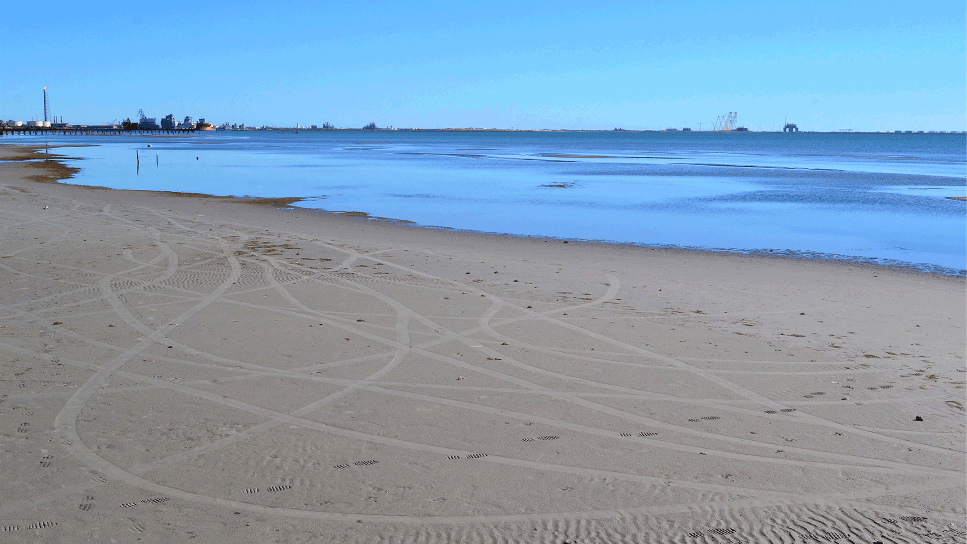 sand on shoreline
