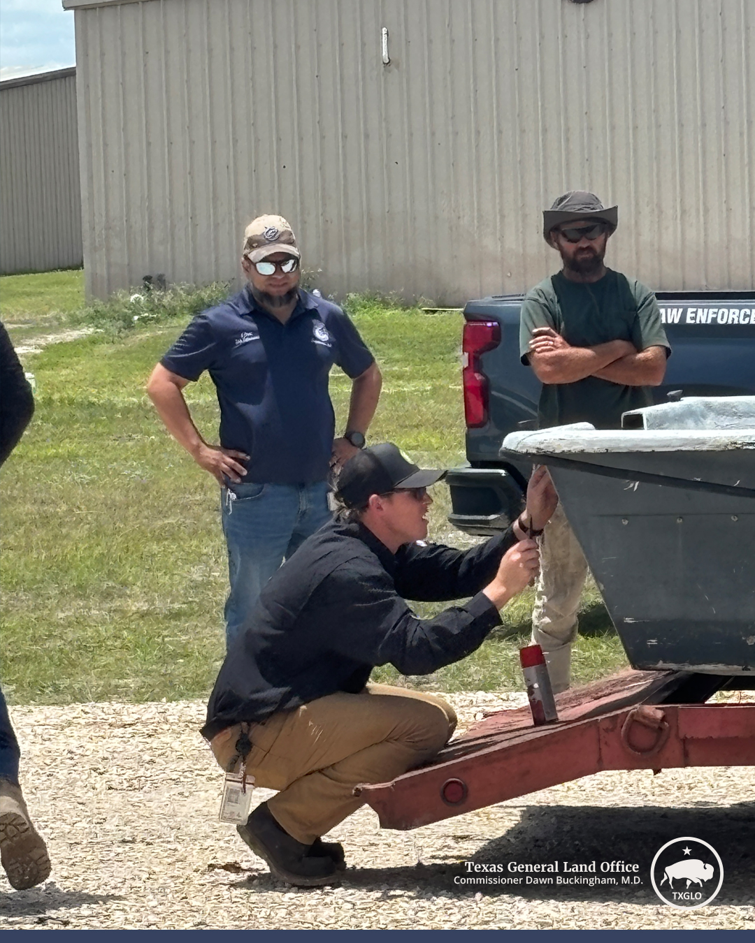 The Texas General Land Office (GLO) partnered with San Patricio County and the Texas Parks and Wildlife Department (TPWD) to provide San Patricio County residents with this free event to dispose of inoperable vessels. VTIP provides owners with a free and voluntary method to dispose of their vessels and boats. The GLO sponsors the removal of all fuel, oil, and batteries and TPWD verifies ownership and clears the vessels for disposal.