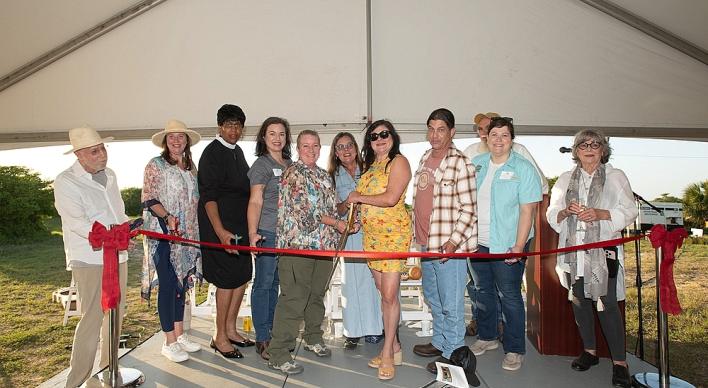 Photo Courtesy of Artist Boat